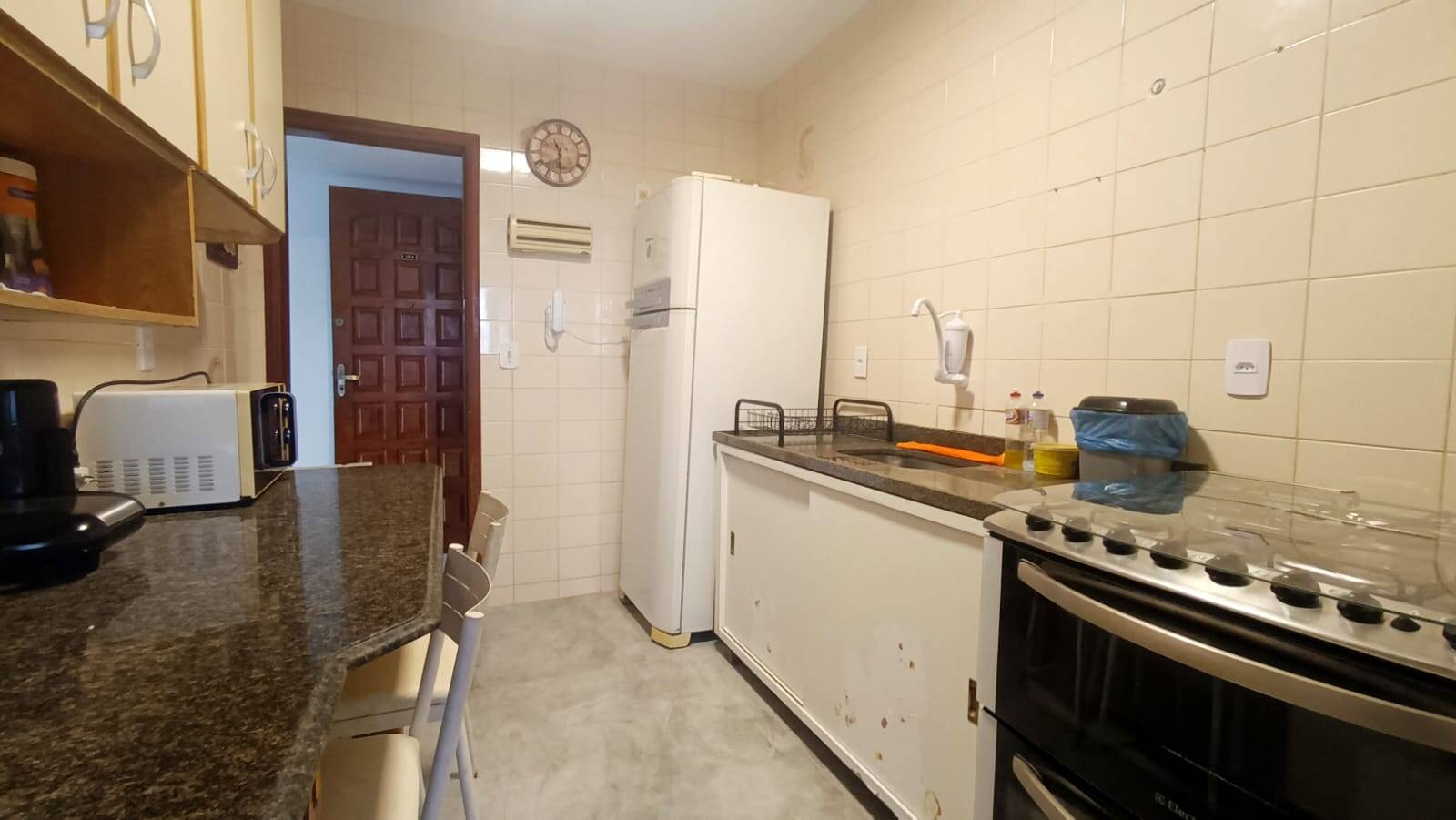Foto 6 - Apartamento com 2 quartos Passagem Cabo Frio RJ