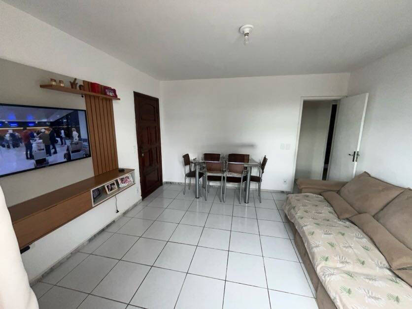 Foto 4 - Apartamento com 2 quartos Centro Cabo Frio RJ