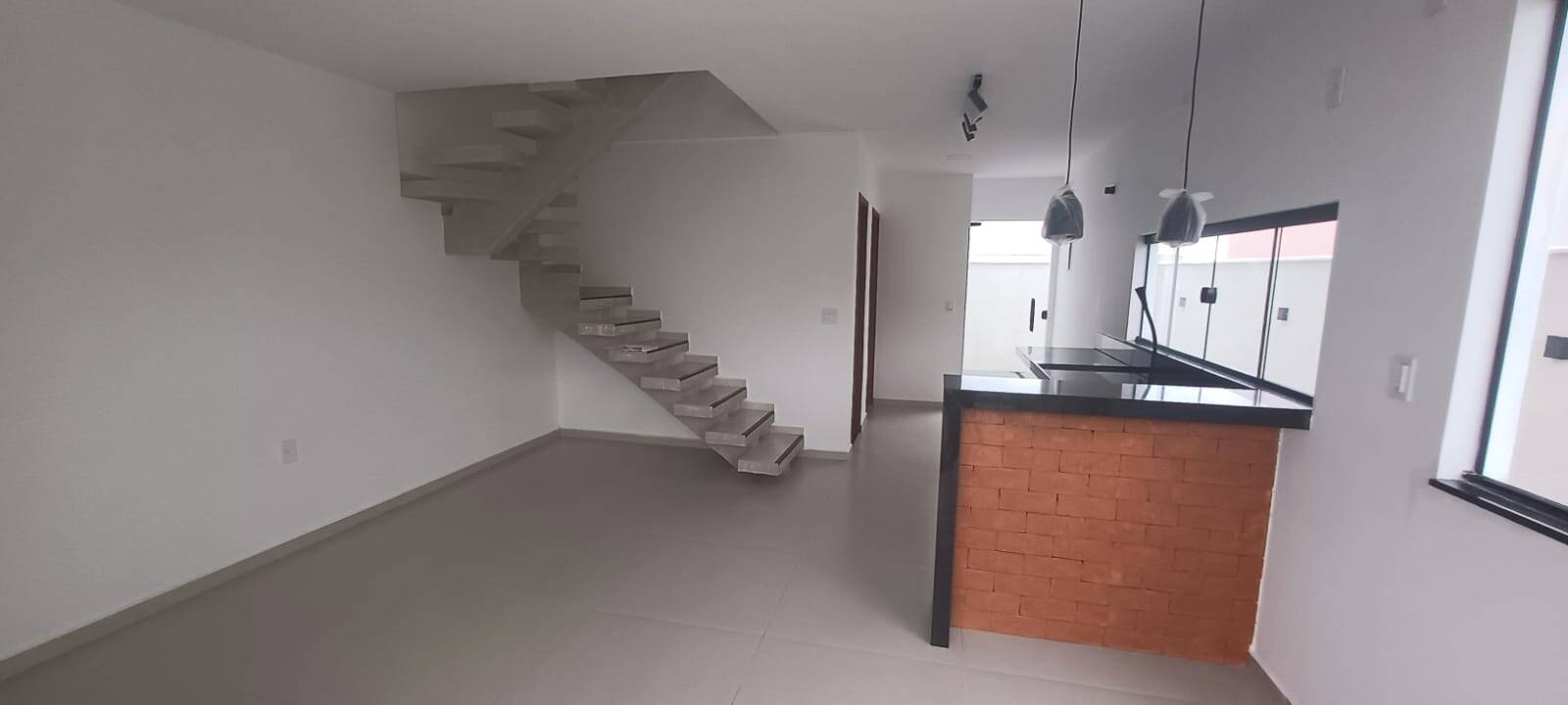 Foto 2 - Casa com 3 quartos Guriri Cabo Frio RJ