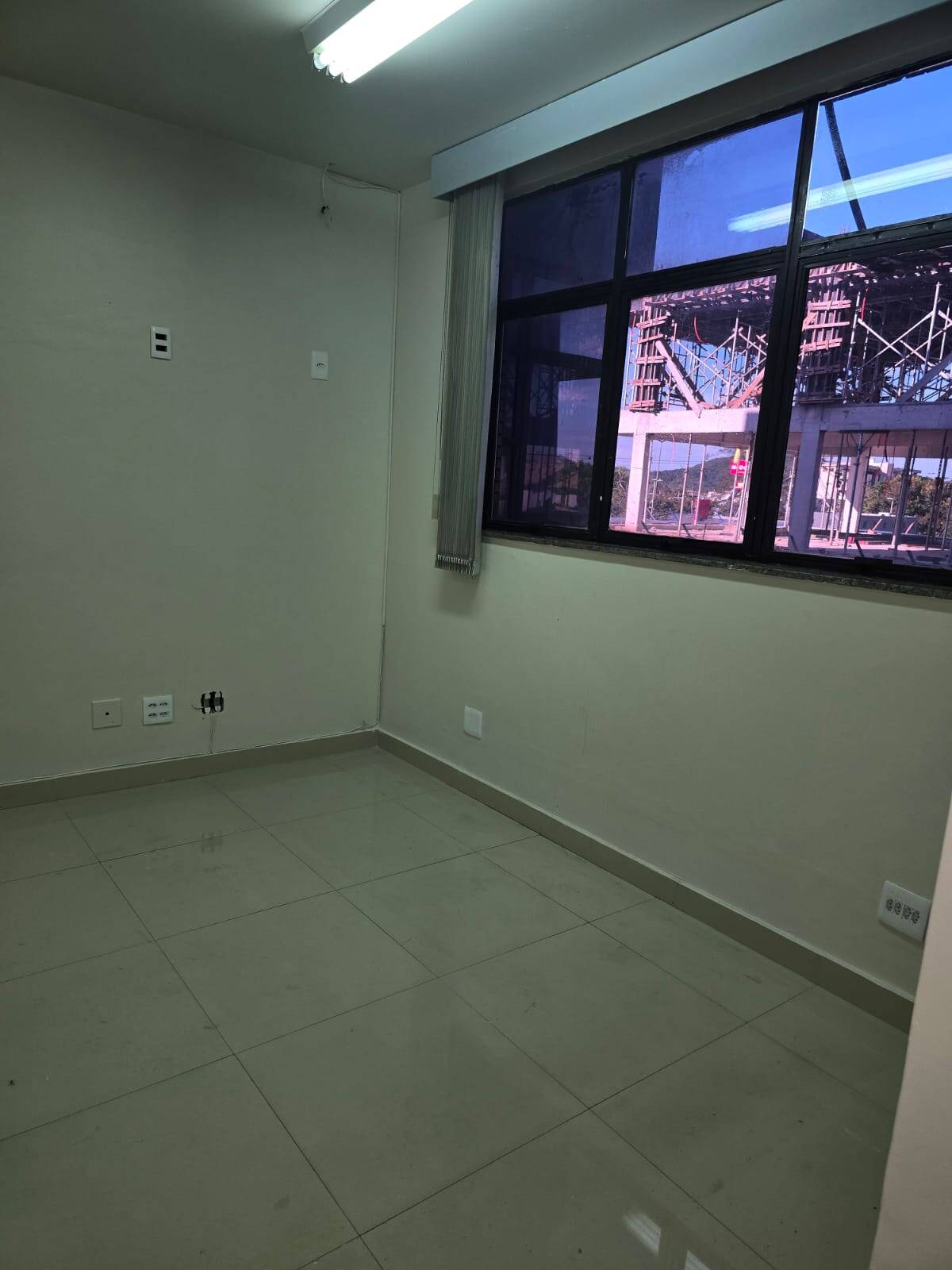 Foto 9 - Conjunto Comercial/Sala Centro Cabo Frio RJ