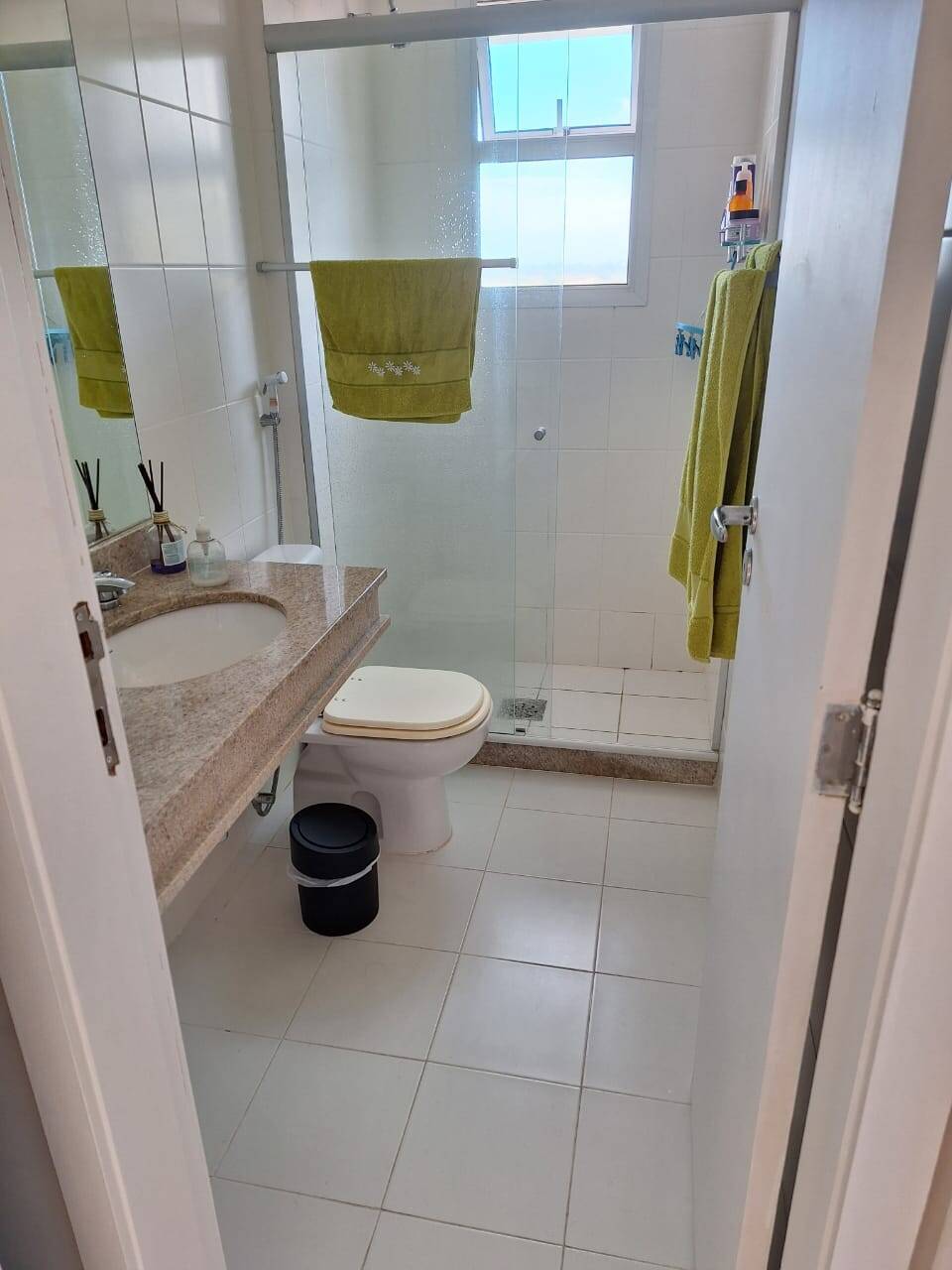Foto 15 - Apartamento com 2 quartos Algodoal Cabo Frio RJ