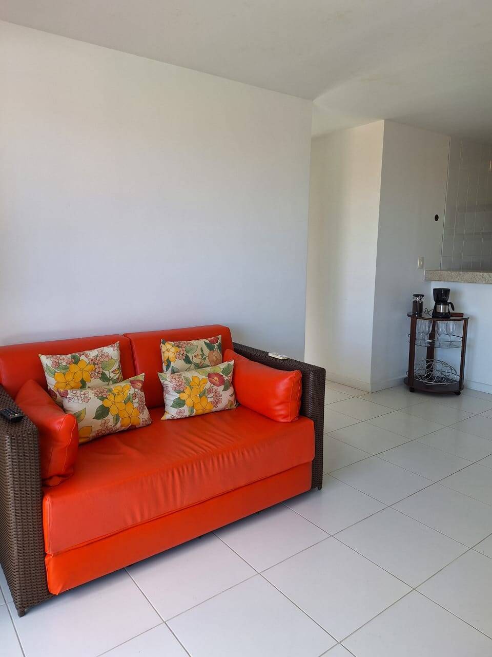 Foto 3 - Apartamento com 2 quartos Algodoal Cabo Frio RJ