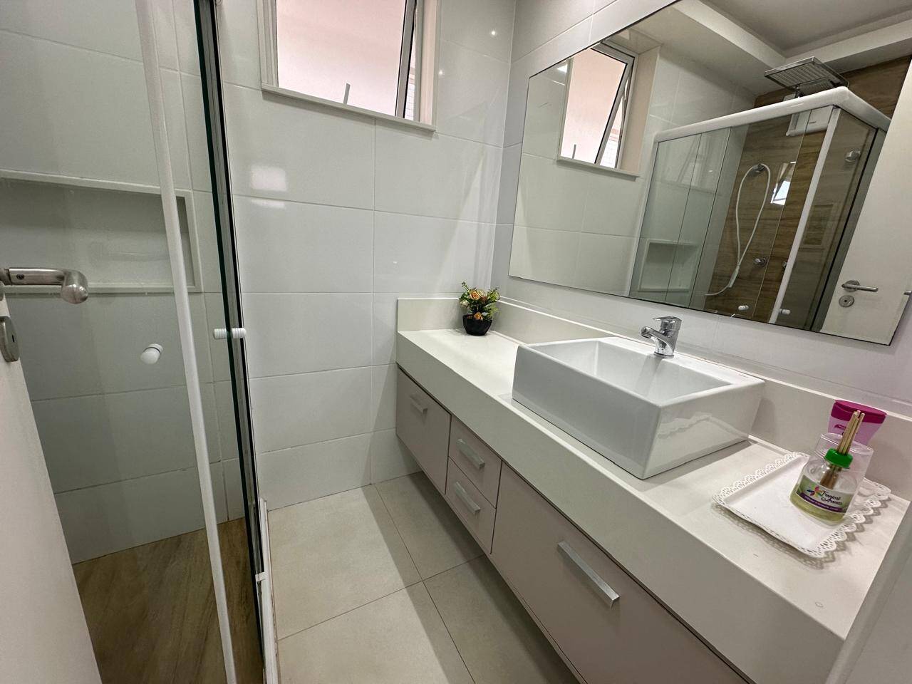 Foto 7 - Apartamento com 2 quartos Centro Cabo Frio RJ