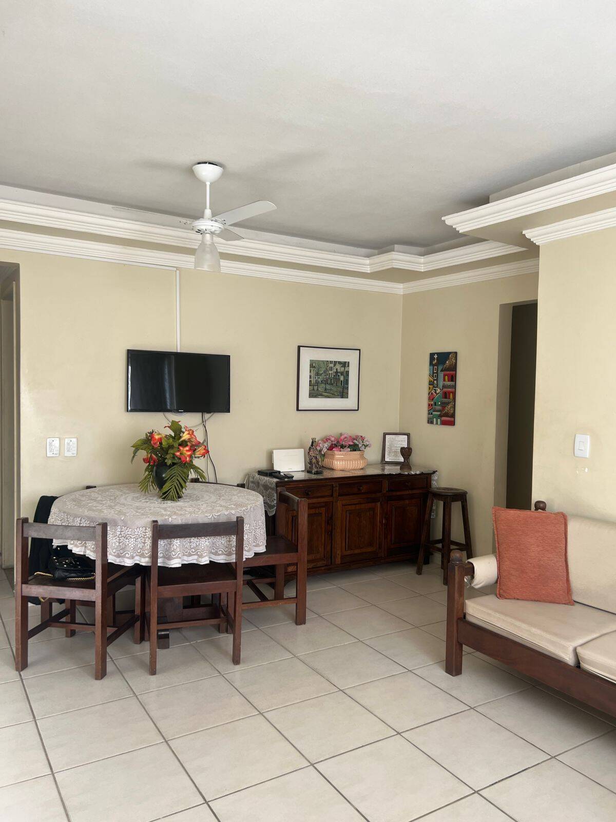 Foto 4 - Apartamento com 2 quartos Centro Cabo Frio RJ