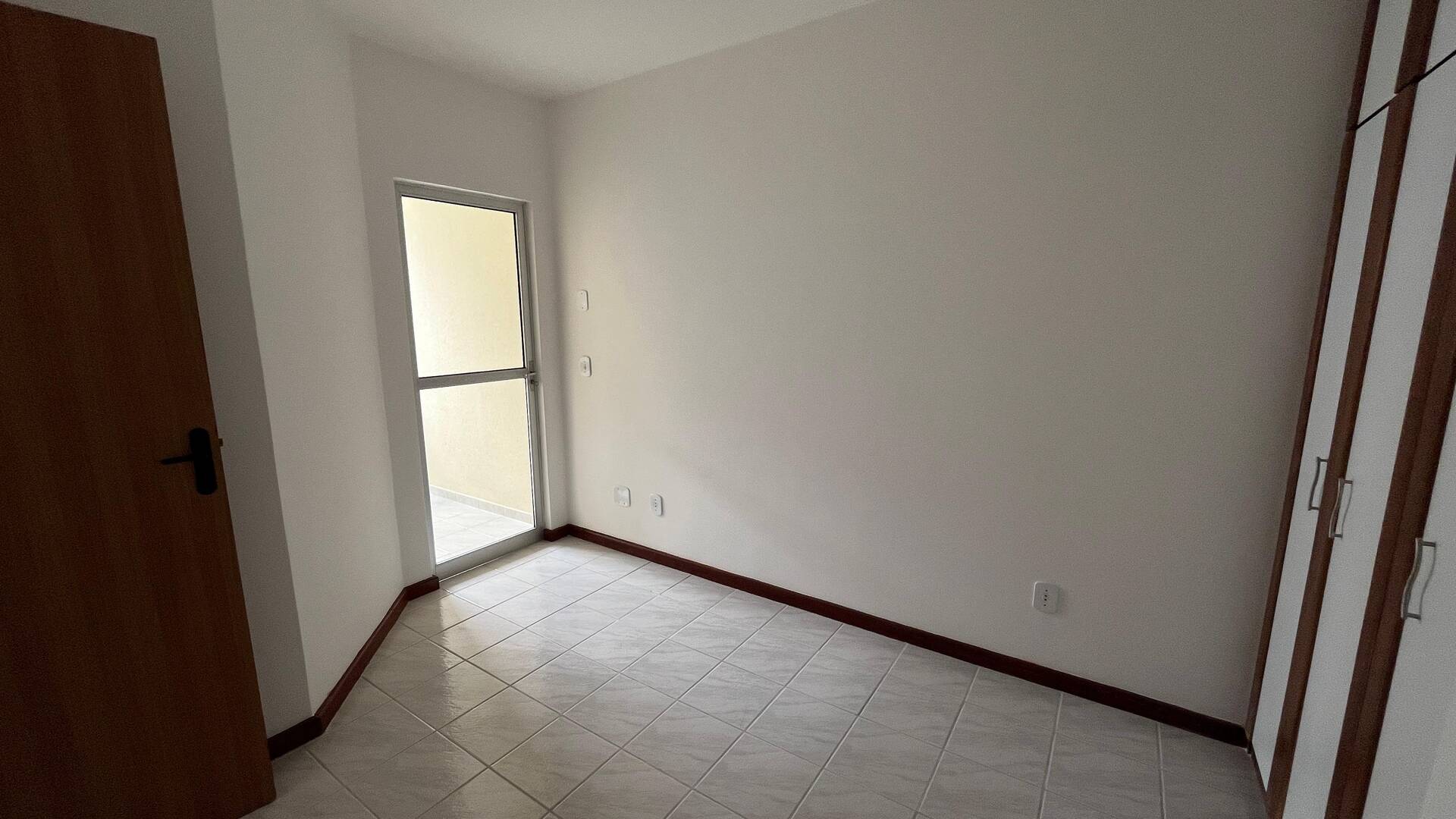 Foto 5 - Apartamento com 2 quartos Braga Cabo Frio RJ