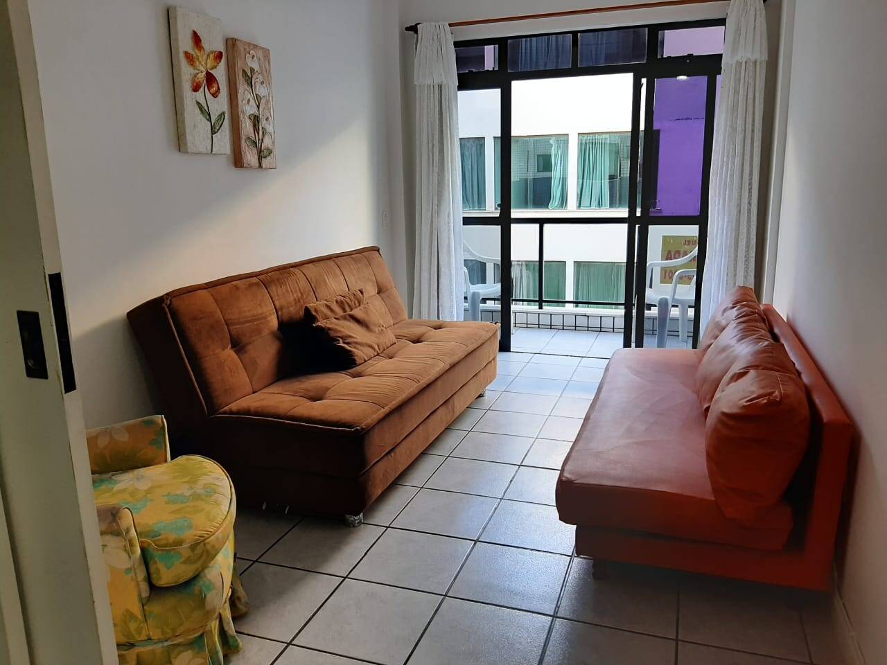 Foto 2 - Apartamento com 1 quarto Centro Cabo Frio RJ