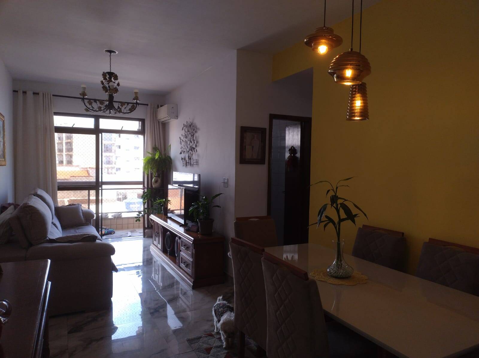 Foto 1 - Apartamento com 2 quartos Centro Cabo Frio RJ