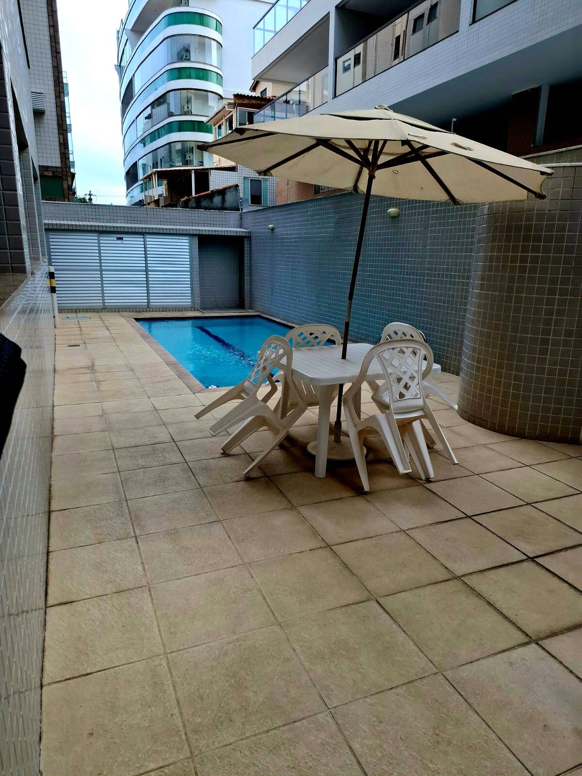 Foto 2 - Apartamento com 5 quartos Braga Cabo Frio RJ