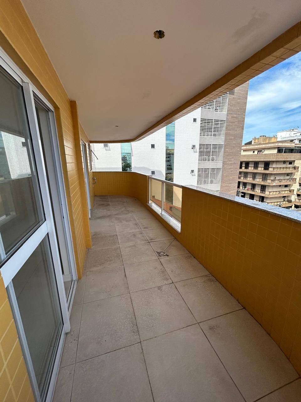Foto 9 - Apartamento com 1 quarto Centro Cabo Frio RJ