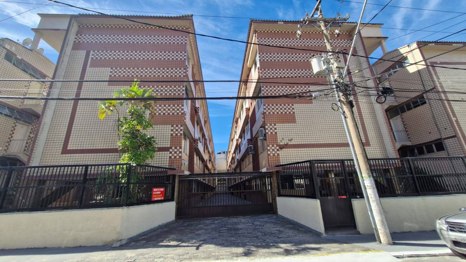 Foto 1 - Apartamento com 2 quartos Centro Cabo Frio RJ