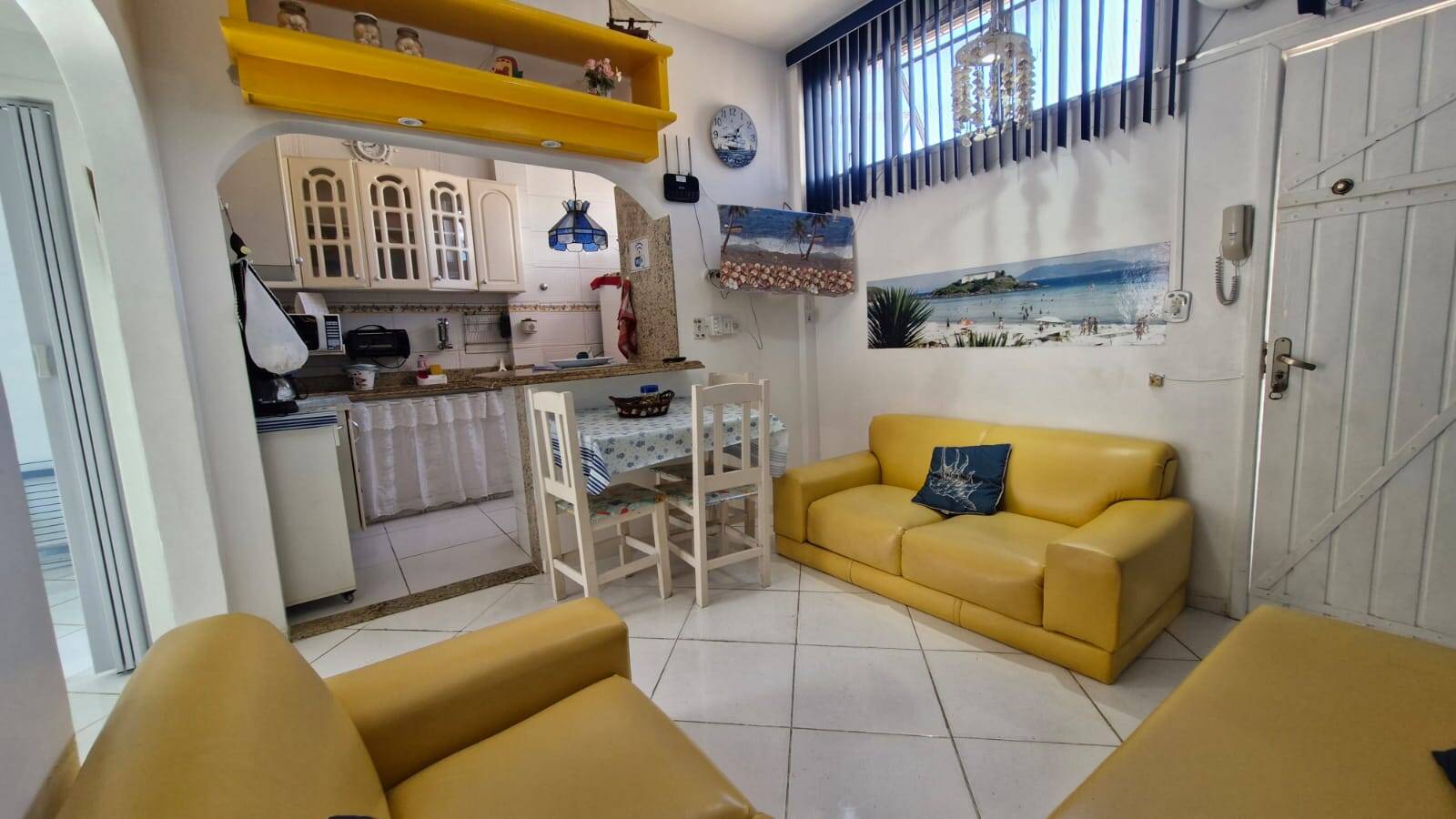 Foto 4 - Apartamento com 2 quartos Centro Cabo Frio RJ