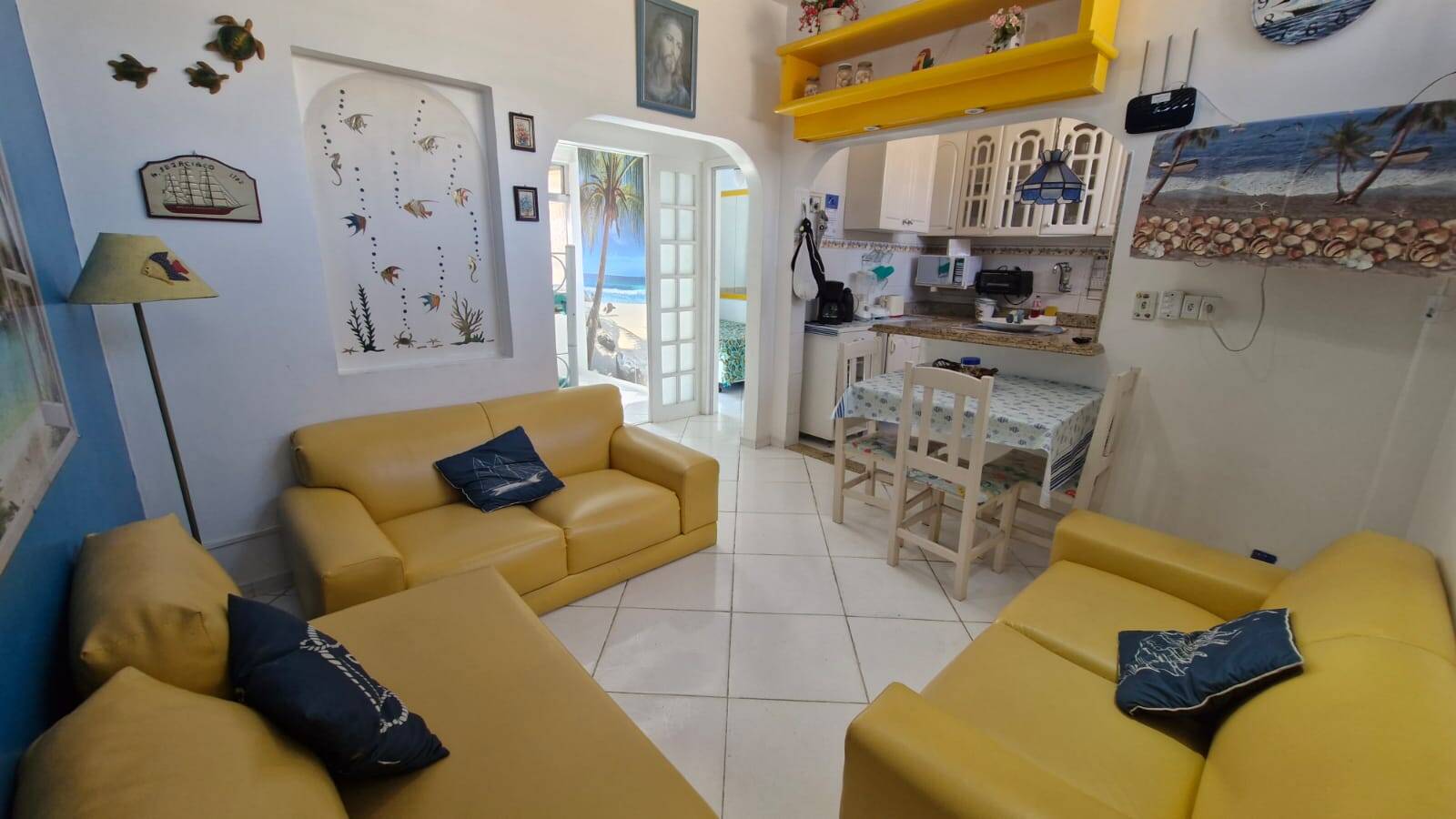 Foto 2 - Apartamento com 2 quartos Centro Cabo Frio RJ