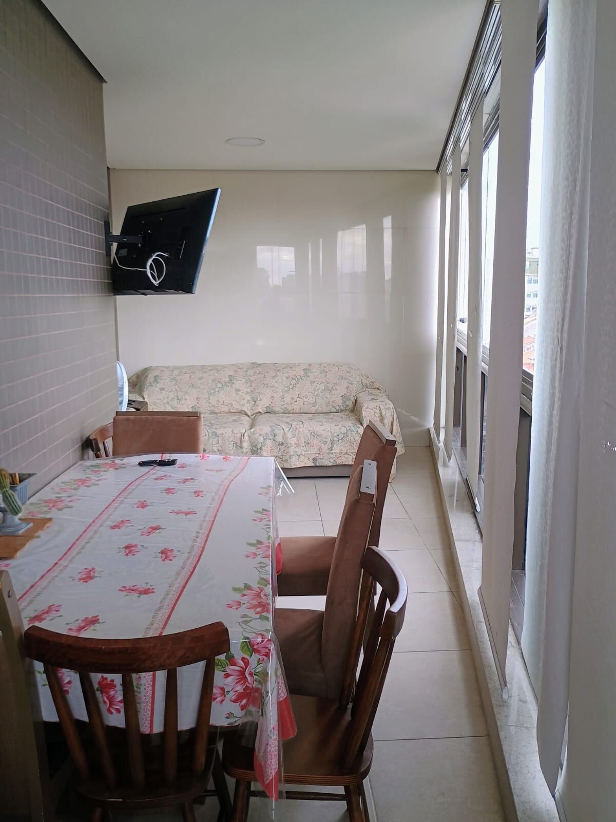 Foto 1 - Apartamento com 2 quartos Centro Cabo Frio RJ