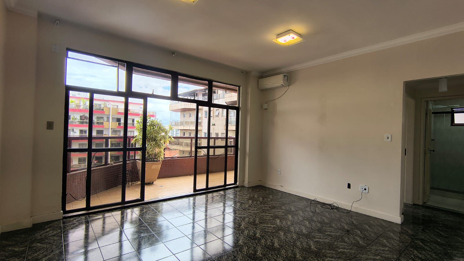 Foto 5 - Apartamento com 2 quartos Braga Cabo Frio RJ