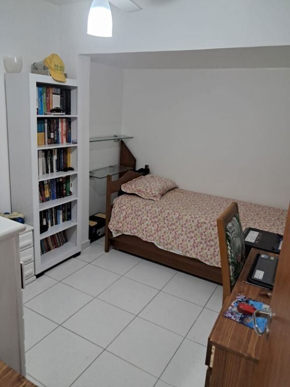 Foto 15 - Apartamento com 2 quartos Centro Cabo Frio RJ