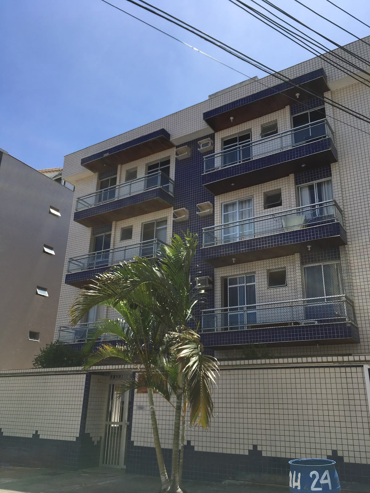 Foto 1 - Apartamento com 3 quartos Algodoal Cabo Frio RJ