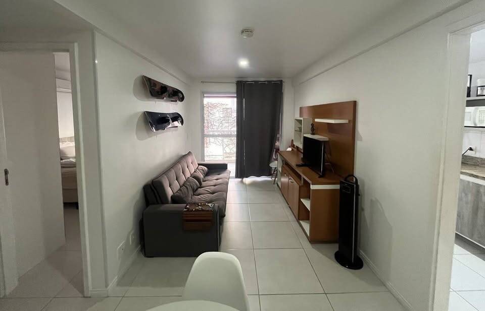 Foto 1 - Apartamento com 2 quartos Braga Cabo Frio RJ