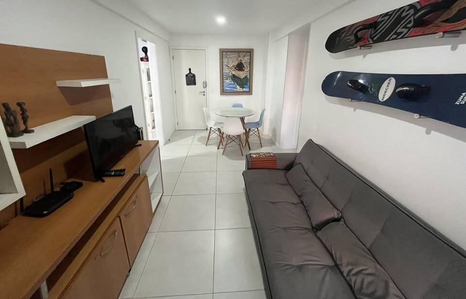 Foto 2 - Apartamento com 2 quartos Braga Cabo Frio RJ