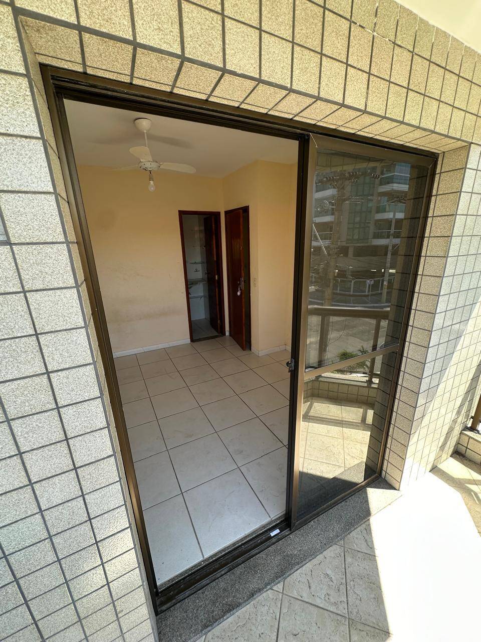 Foto 9 - Apartamento com 3 quartos Braga Cabo Frio RJ