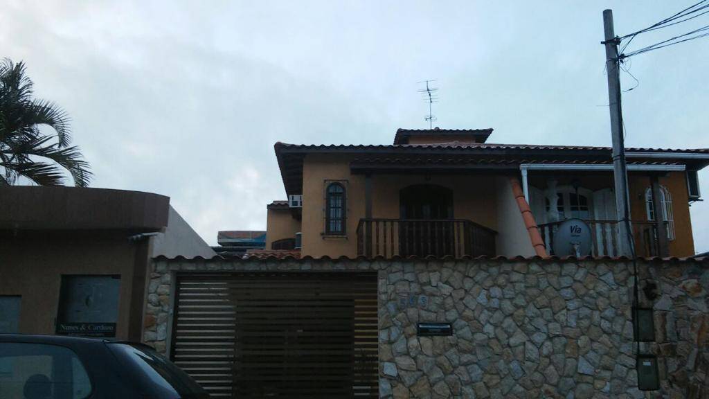 Foto 1 - Casa com 4 quartos Braga Cabo Frio RJ