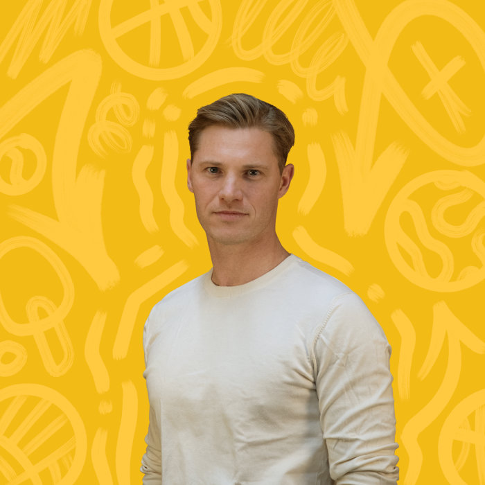 Portrait of Dr. Julian Rössler.