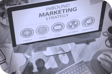 Una pantalla de ordenador con el texto "Inbound Marketing Strategy" en ella.