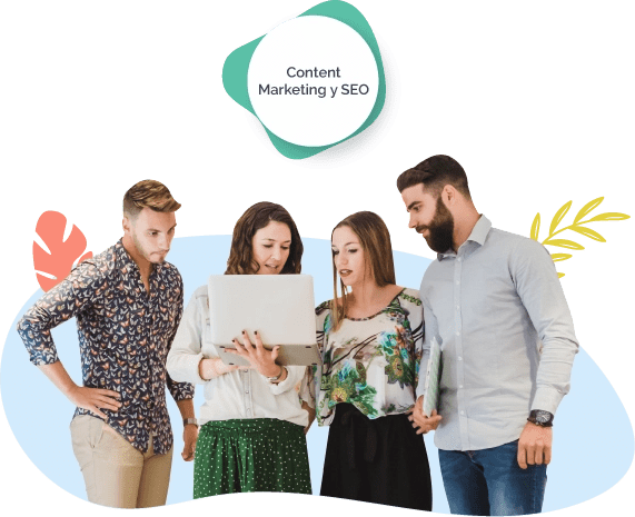 Un grupo de personas trabajando juntas en un equipo de marketing digital.
