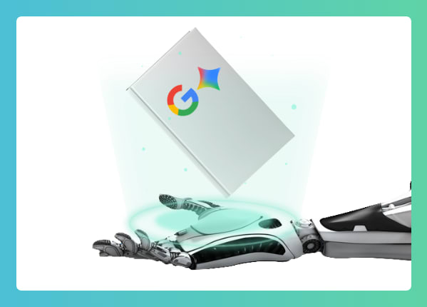 Una mano con un libro de Google.