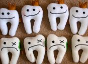 ​4 formas de blanquear tus dientes de manera natural
