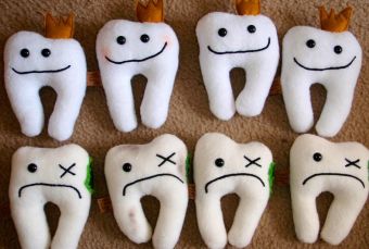 ​4 formas de blanquear tus dientes de manera natural