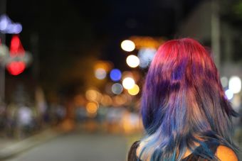 Tendencia: Galaxy Hair o Pelo Galáctico