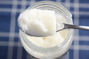 Recetas caseras: beneficios del aceite de coco para tu cabello