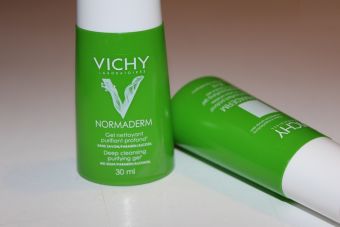 ​Review: Gel Nettoyant Purifiant Normaderm de Vichy