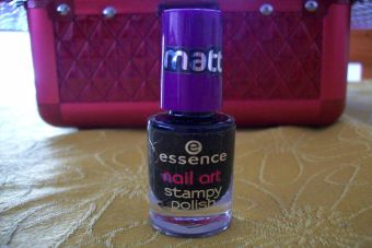 Esmalte Essence Matt: acabado opaco