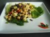 Prepara una Ensalada Mediterránea de Garbanzos