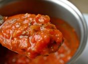 Prepara salsa de tomate casera