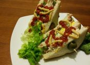 Cómo hacer un Club Sandwich de pollo