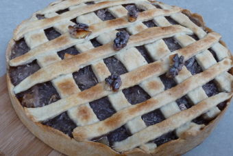 Prepara una Tarta de Dulce de Alcayota con Nueces