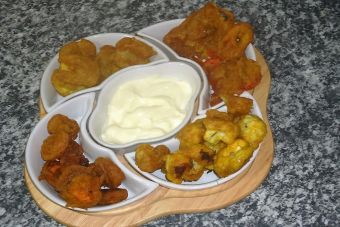 Preparar pakoras (receta hindú)