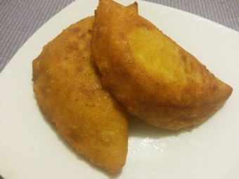 Empanadas fritas de harina de maíz