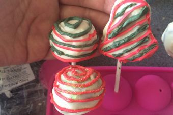 Cómo hacer Cakepops navideños