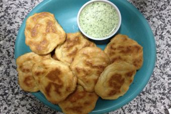 Prepara un Pan de crema con salsa verde