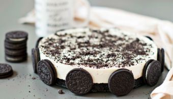 Receta de fin de semana: Tarta de chocolate blanco y galletas Oreo