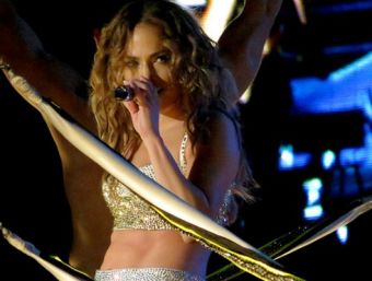 JLo ya no se hizo de rogar: cantó en la apertura de Brasil 2014