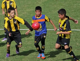 Los pequeños amantes del fútbol