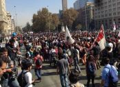 Estudiantes critican a Bachelet en primera marcha del año