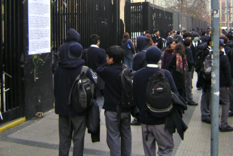 Estudiantes del Instituto Nacional llevaron a cabo una marcha en rechazo al ránking de notas