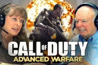 ¿Cómo andan los abuelos jugando Call Of Duty?