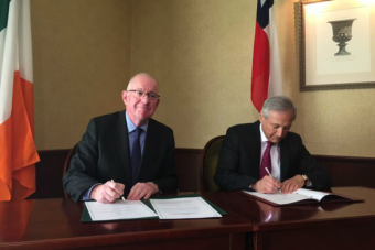 Chile firma convenio de Working Holidays con Irlanda