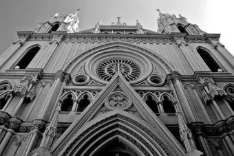 ¿Los Universitarios seguimos yendo a la iglesia?